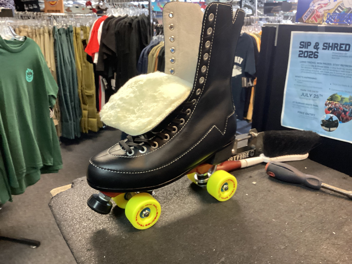 VNLA GODFATHER “SAY IT LOUD” roller skates size 11 BLACK FULL-GRAIN LEATHER with RED ROCK PLATES & YELLOW ROLLERBONES