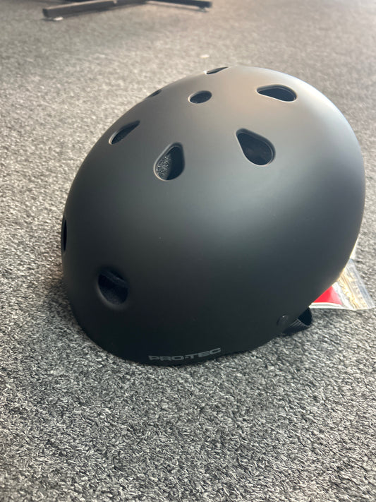 Protec XL classic helmet matte black XL