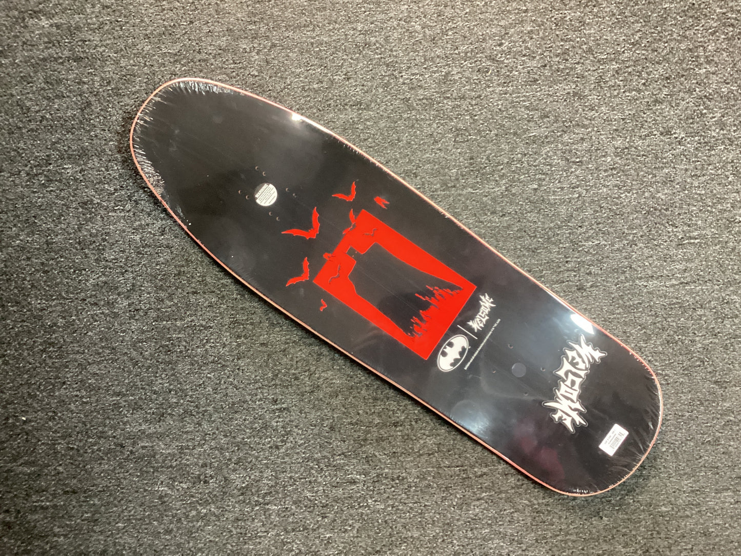 Welcome 9.7 deck Heart of Hush Batman bone