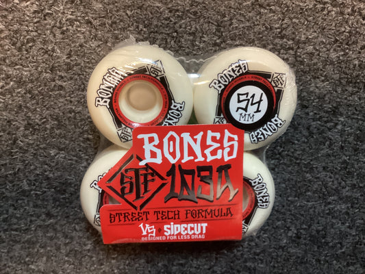 Bones Skateboard Wheels STF 54mm 103A Sidecut white
