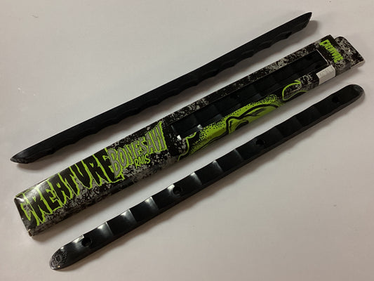 Creature Skateboard Rails Bonesaw BLACK