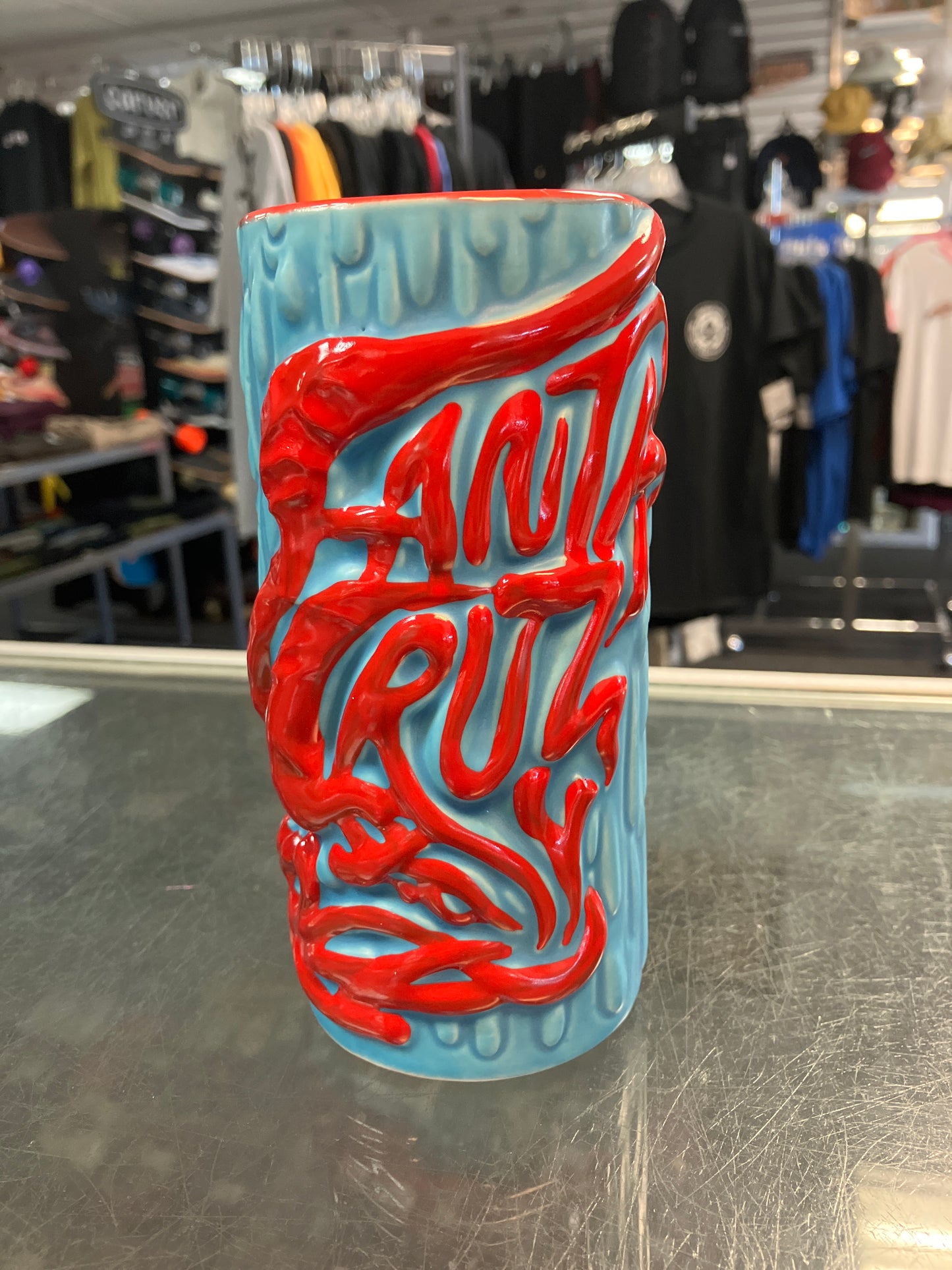 Santa Cruz Screaming Hand Tiki Mug