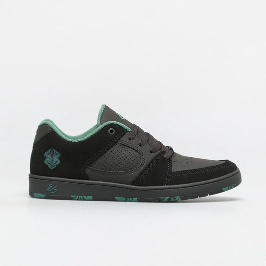 ES Accel Size 7 Slim Black/Green Skateboard Shoes