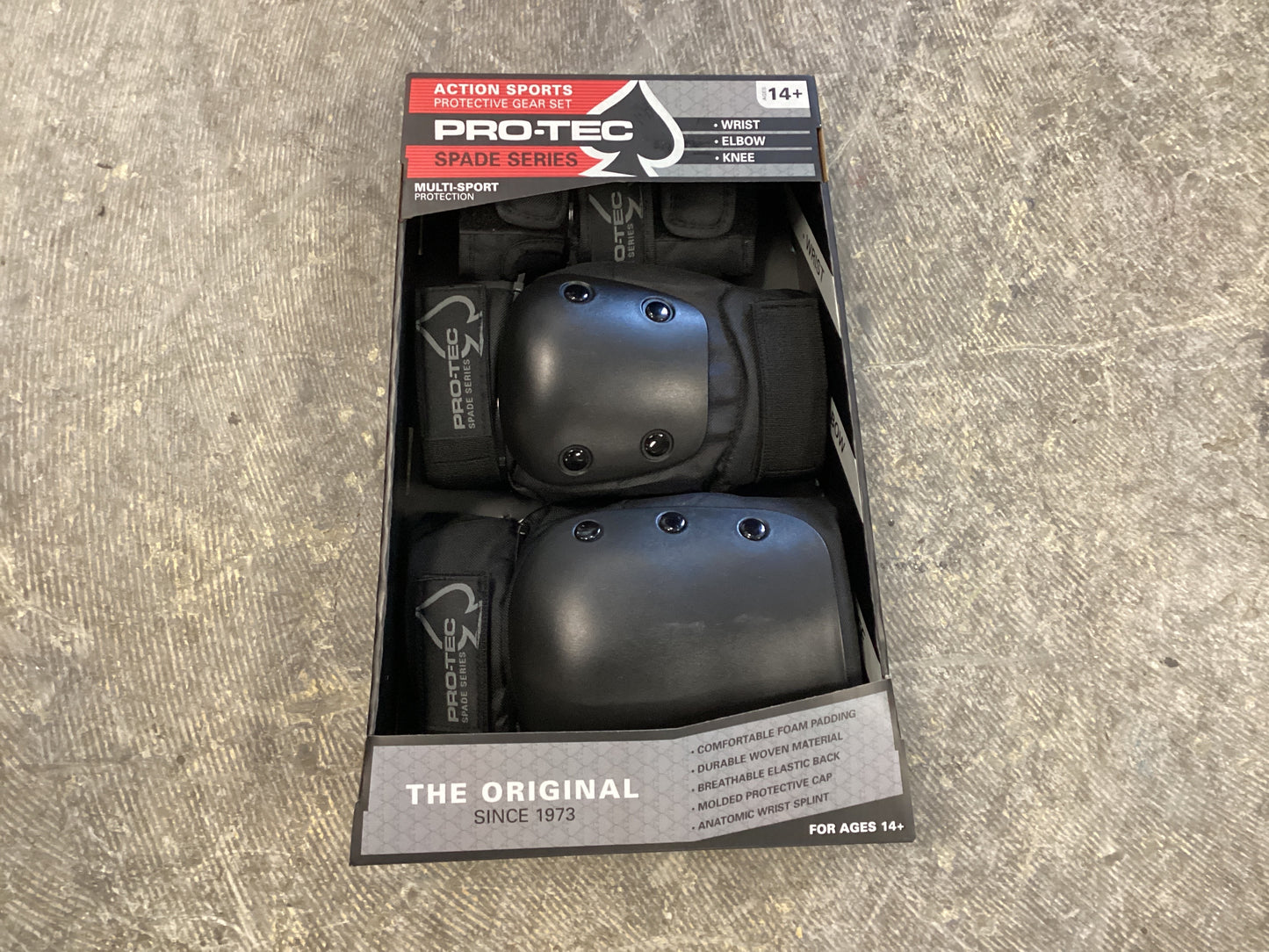 Protec Protective Gear Set knee elbow wrist Spade Series