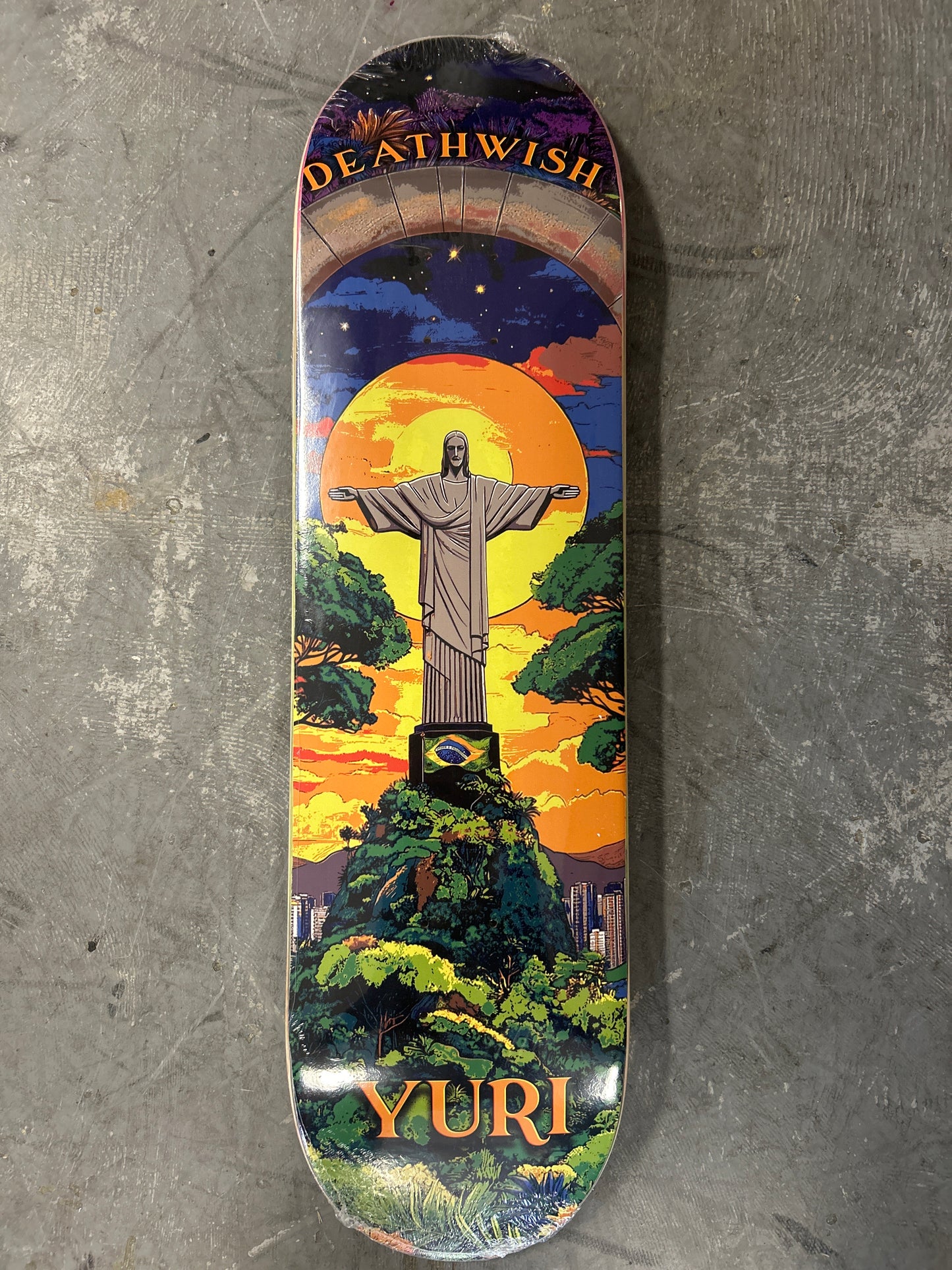 Deathwish 8.25 Yuri Facchini The Redeemer Deck