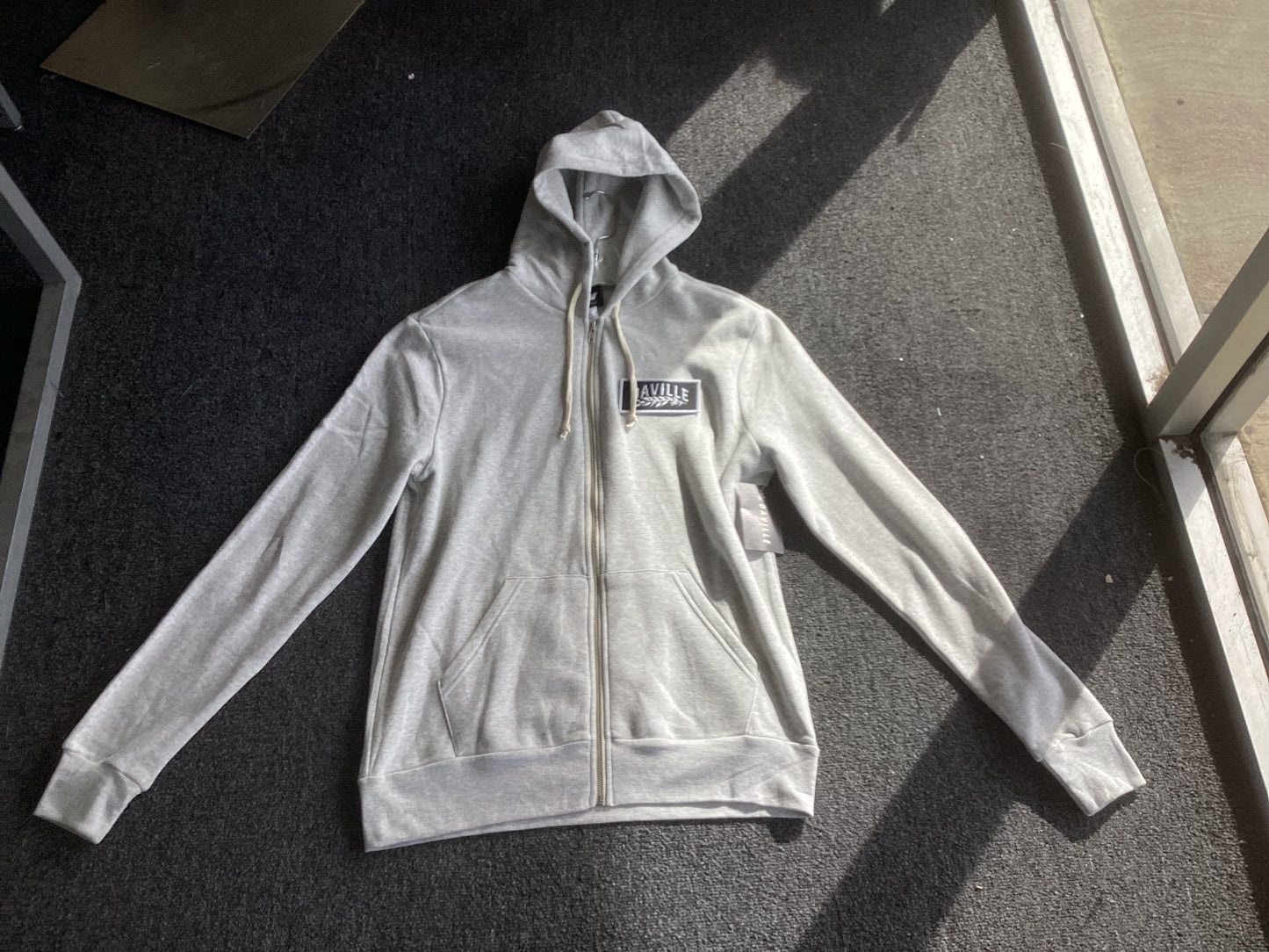 Daville Zip Up Hoodie Leaf Logo Grey