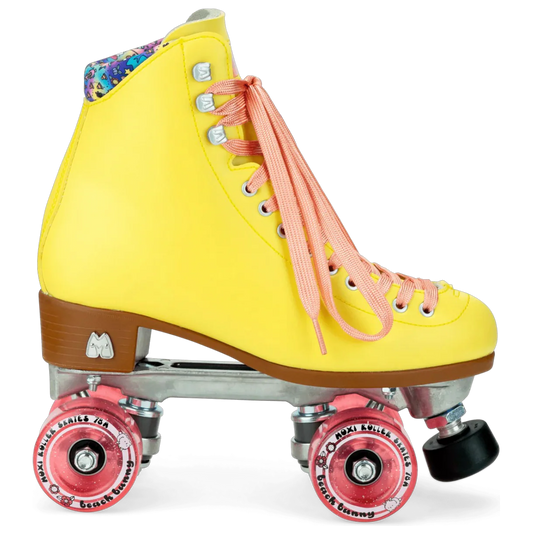 Moxi Roller Skates - Strawberry Lemonade Beach Bunny - Outdoor Roller Skates Size 9