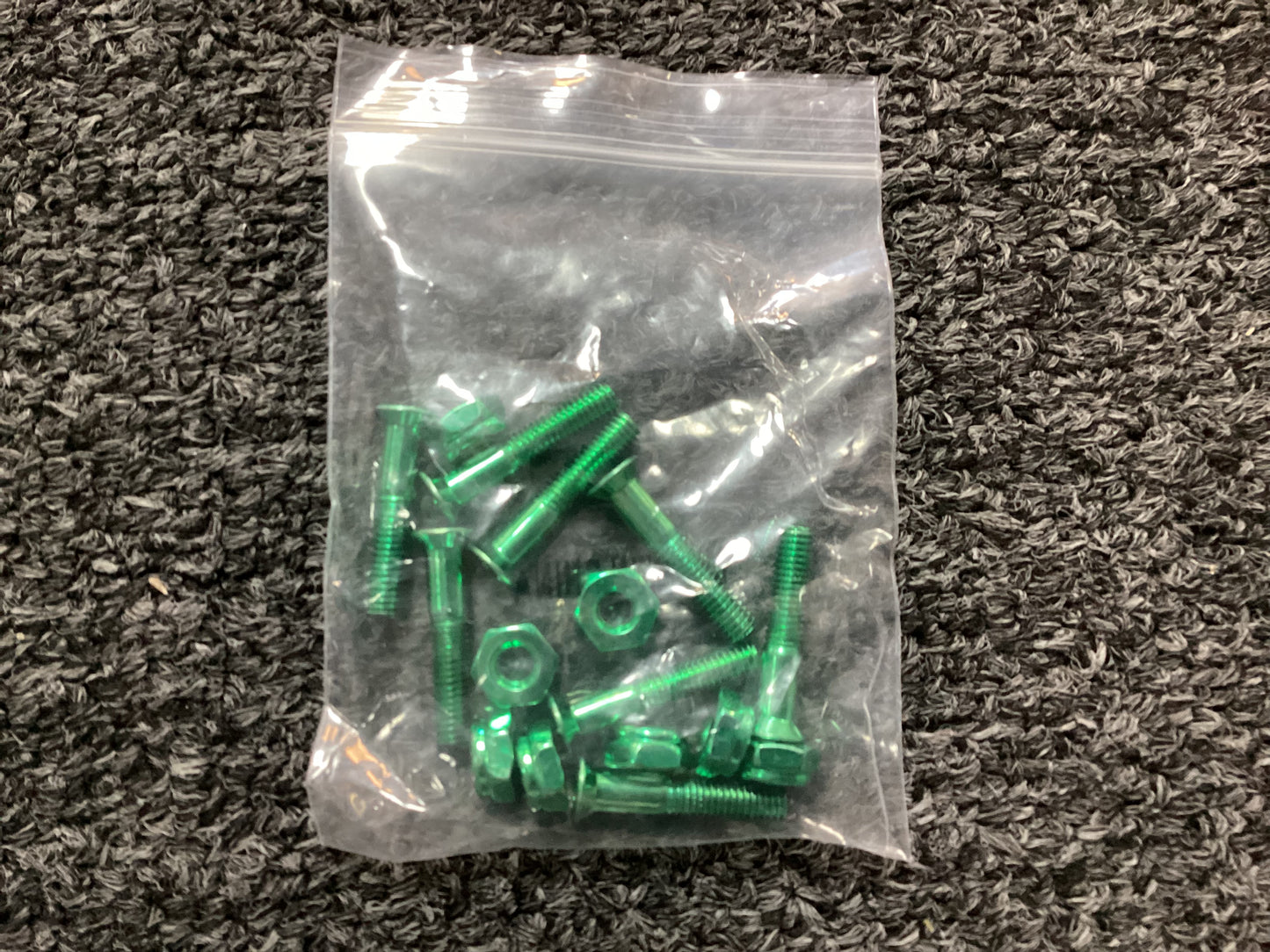 Daville Shop Hardware Assorted Colors 1” Phillips