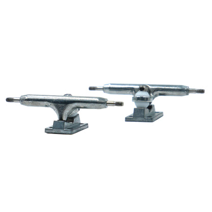 Slushcult “Those Trucks” V2 32mm Fingerboard Trucks