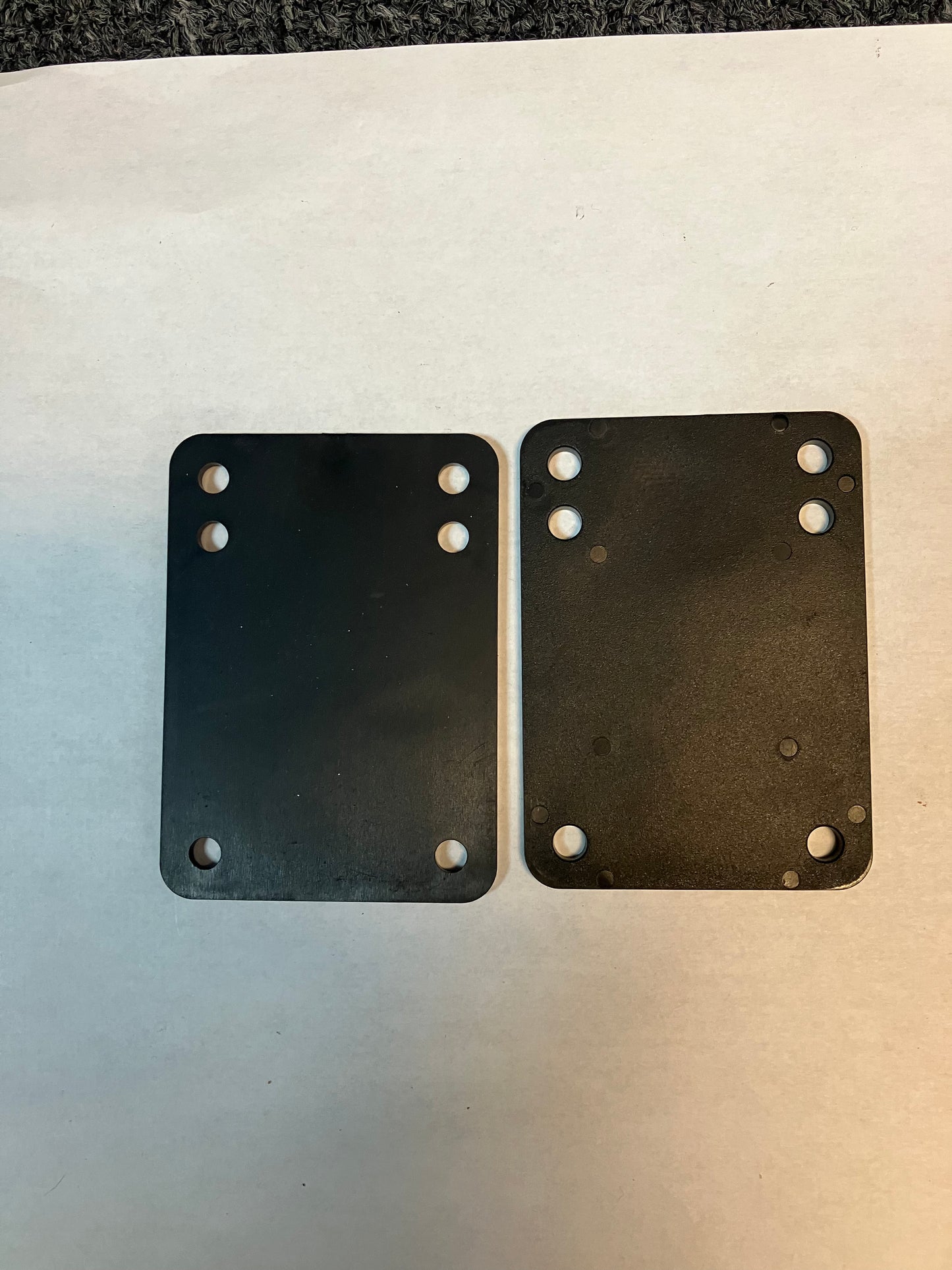 ESSentials shock riser pads 1/8” black set of 2