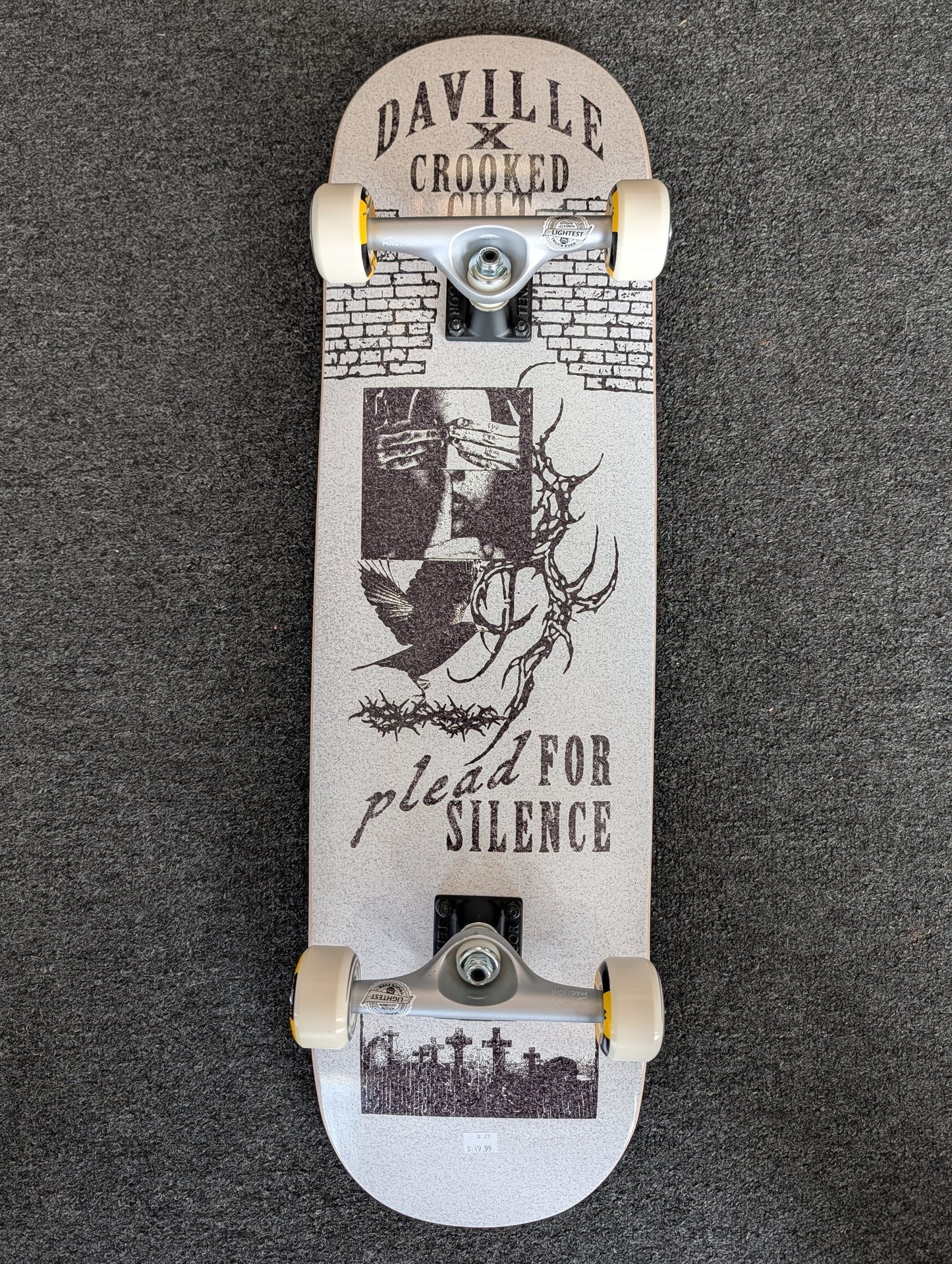 DaVille x Crooked Cult -  Plead for Silence -  8.75 - Complete Skateboard